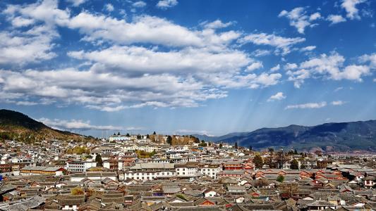 云南，自然与文化共融的璀璨瑰宝